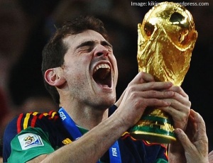 Iker Casillas with the World Cup
